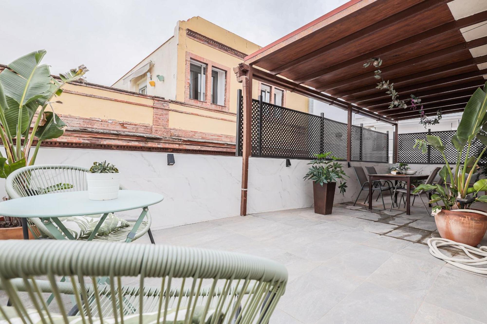 Fantastico Atico 2 Hab Y Gran Terraza Privada Apartman Sevilla Kültér fotó